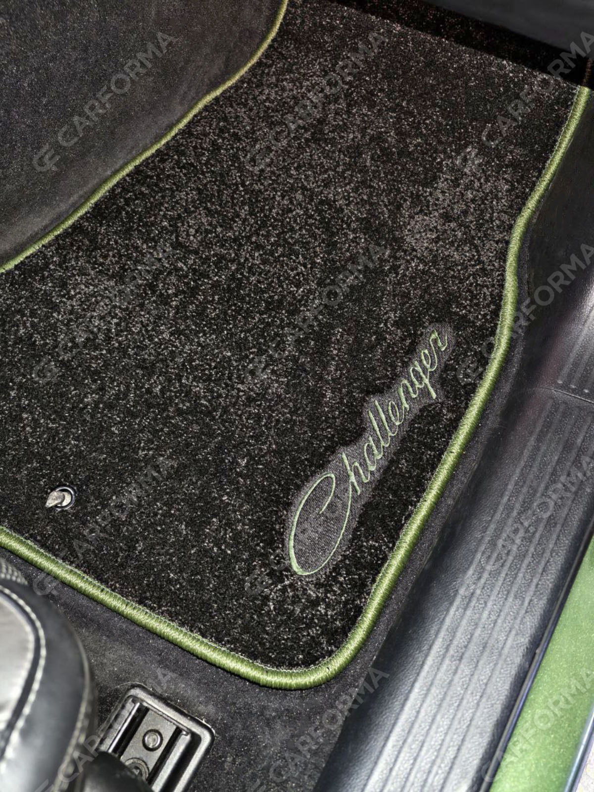 Коврики на Dodge Challenger III 2008&nbsp;-&nbsp;2023 в Вологде