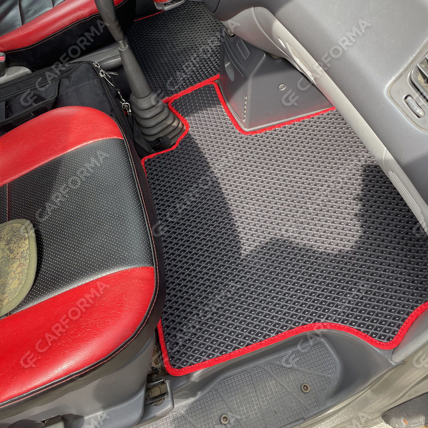 Ворсовые коврики на Mitsubishi Space Gear 1994&nbsp;-&nbsp;2007 в Вологде