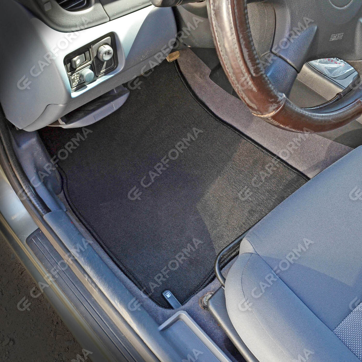 Ворсовые коврики на Nissan Almera 2 (N16) 2000&nbsp;-&nbsp;2006 в Вологде