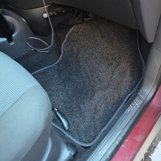 Ворсовые коврики на Ford Focus I 1998 - 2005 в Вологде Ворсовые коврики на Ford Focus I 1998 - 2005 в Вологде