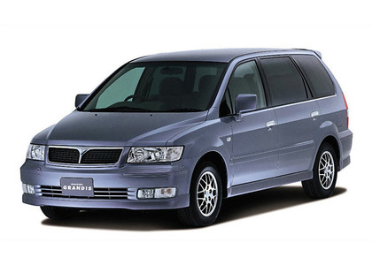 Ворсовые коврики на Mitsubishi Chariot Grandis 1997 - 2003 в Вологде