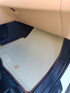 EVA коврики на KIA Carnival IV 7 мест без оттоманок 2020 - 2025 в Вологде EVA коврики на KIA Carnival IV 7 мест без оттоманок 2020 - 2025 в Вологде