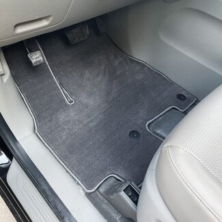 Коврики на KIA Carnival III 9 мест и 11 мест 2014 - 2021 в Вологде Коврики на KIA Carnival III 9 мест и 11 мест 2014 - 2021 в Вологде