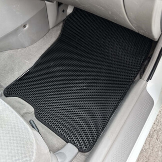 Водительские ворсовые коврики Mazda 323 1998 - 2003 в Вологде Водительские ворсовые коврики Mazda 323 1998 - 2003 в Вологде