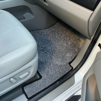 Коврики на KIA Carnival III 7 мест 2014 - 2021 в Вологде Коврики на KIA Carnival III 7 мест 2014 - 2021 в Вологде