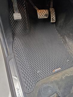 Ворсовые коврики на Jeep Grand Cherokee (WK2) 2010 - 2022 в Вологде