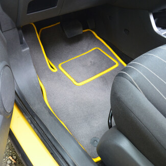 Коврики на Opel Corsa D 2006 - 2014 в Вологде Коврики на Opel Corsa D 2006 - 2014 в Вологде