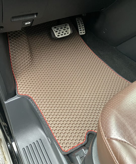 Ворсовые коврики на Hyundai H1 II 2007 - 2022 в Вологде