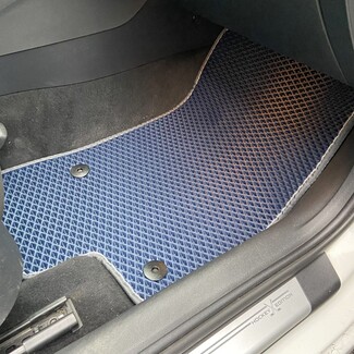 Ворсовые коврики на Audi A3 (8Y) 2020 - 2025 в Вологде Ворсовые коврики на Audi A3 (8Y) 2020 - 2025 в Вологде