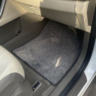 EVA коврики на KIA Carnival IV 7 мест с оттоманками 2020 - 2025 в Вологде EVA коврики на KIA Carnival IV 7 мест с оттоманками 2020 - 2025 в Вологде